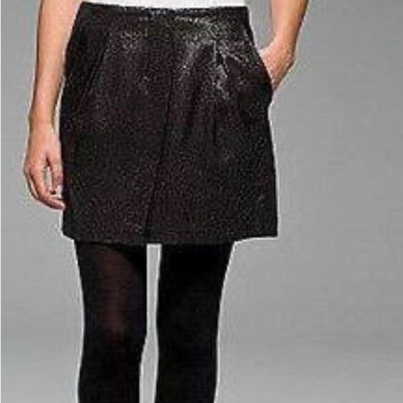 Vince. Black Glitter Accent  short Skirt size 6 - Picture 3 of 15